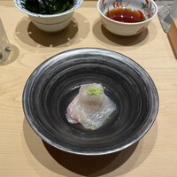 鮨 由う - 