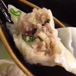 上海わんたん・食彩厨房 - 201402　食彩厨房　★ミックスわんたん（735円）★椎茸（断面）