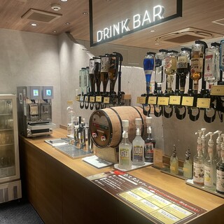 This “adult drink bar” focuses on quality, and alcohol is also OK!