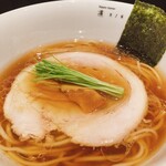 ニッポン ラーメン 凛 トウキョウ - 醤油らぁめん、1,300円。