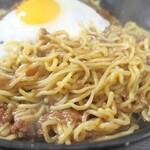 中華の店 宝園 - ラム肉のジャージャー麺