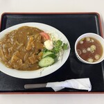 Kujiyaku - カツカレー　750円　ご飯少なめ