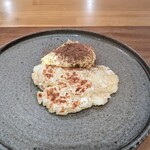 La Stalla - 米粉の生地にはバターがぎっしりと詰まっています。そこにマスカルポーネを塗ると禁断の美味しさに。