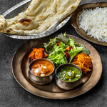 Two types of curry plate (chicken tikka, salad, naan or basmati rice included)