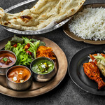 3 kinds of curry plate [Tandoori chicken, Murghuleshmi kebab, salad, naan or basmati rice included]