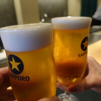 鉄板焼 宇佐見 - 最初はビール♪