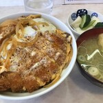 寳來飯店 - かつ丼　800円