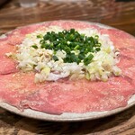 炭焼牛たん東山 - 特選 牛たん刺　