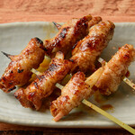 Kuno leaf ginger meat skewer (1 skewer)