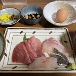 つかさ - さしみ定食950円です。卵がサービスでした♪