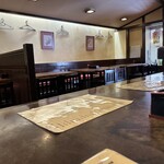 そば茶屋庄吉 - 整然とした店内