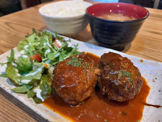 Sin Dining&amp;Bar photo 3