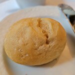 マダム・トキ - シンプルなパン