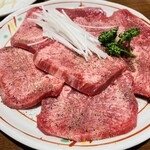 秋葉原 炭火焼肉 たん清 - 