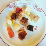 マダム・トキ - 10種類全てを盛り合わせていただきました 一口ずつしかなかったので ペロリと いただきました