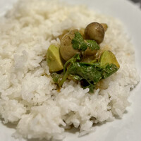 紅花別館 - パクチーココットカレー