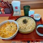 Nakau - チーズ親子丼ペッパーガーリック(大)&ざるうどん山わさび・ネギざるダシ(大)