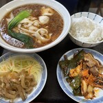 鶏西大冷麺 - ランチ1,000円