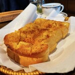 樹の花 - 【イギリスパンのシナモントースト】(¥1150)