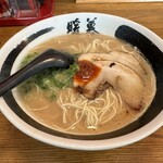 Dambo - 豚骨ラーメン　830円