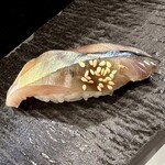 小西鮨 - 自家製〆鯖♬
            めっちゃ旨い♡