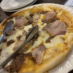 イル・ブルスケッタ - 自家製ハムのミートピザ