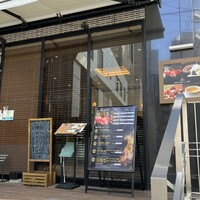 神戸牛ステーキ&カフェ ノーブルウルス 三宮店 - 