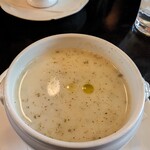 ガニュ・パン - 