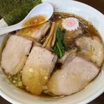 らーめん青龍 - チャーシュー麺 大 奥のチャーシューとろとろ！