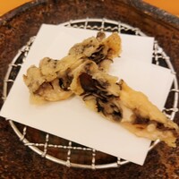 天ぷら 銀座おのでら 並木通り店 - 黒舞茸