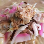 思案橋ラーメン - 爆弾  にんにくとラード