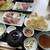 いたこ丸 - 料理写真:刺身＋天ぷら盛と刺身＋フライ盛
