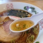 八幡飯店 - ニンニク薫るスープ