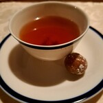 ロカンダきだや - ハーブティーと小さなお菓子