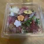 魚屋の本気 ととや - 料理写真: