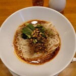 成都式汁無し担々麺