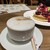 goodspoon Cheese Sweets & Cheese Brunch - ドリンク写真:カフェラテホット、ブッラータチーズパンケーキ