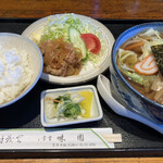 味園 - 野菜ラーメン定食