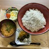 しらす丼 長栄