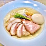 宍道湖しじみ中華蕎麦 琥珀 東京本店 - 