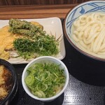 丸亀製麺 - 