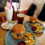 Louis Hamburger Restaurant - 