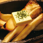 ハラミ再生酒場 肉のコバヤシ - エリンギバター焼き
