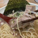 麺小屋 てち - 分厚いチャーシュー｡