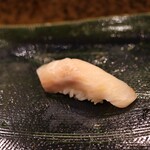 にぎり鮨 一五〇 - イシダイ