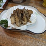 秋田乃瀧 - 舞茸のバター焼き。