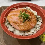 すき家 - わさびを溶いて、醤油もかけたし、いただきます！