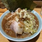 秋葉原ラーメン わいず - わいずの豚そば➕のり