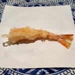 天ぷら浅沼 - 海老 先ずは塩で