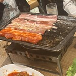 タレ焼肉と包み野菜の専門店 焼肉くるとん - 